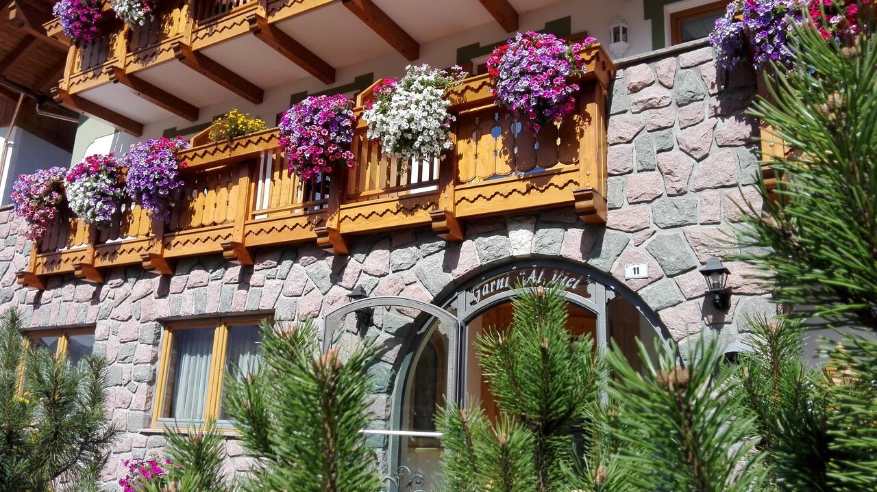 Hotel Al Viel B&B Canazei Kültér fotó